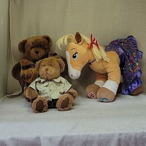 ORIGINAL BUILD-A-BEAR' PALOMINO' HORSES & HEARTS ' PONY AND BEAR FRIENDS